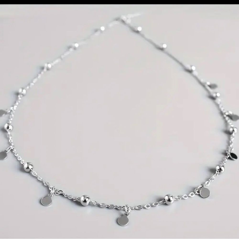 NWOT‎  Dangling Disks Choker Necklace for Women